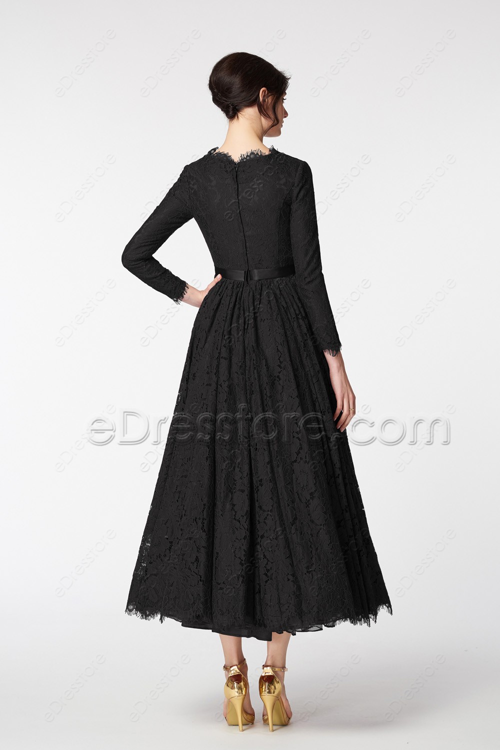 modest long black formal dresses